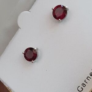 Genuine Garnet Sterling Silver Stud Earrings NWT